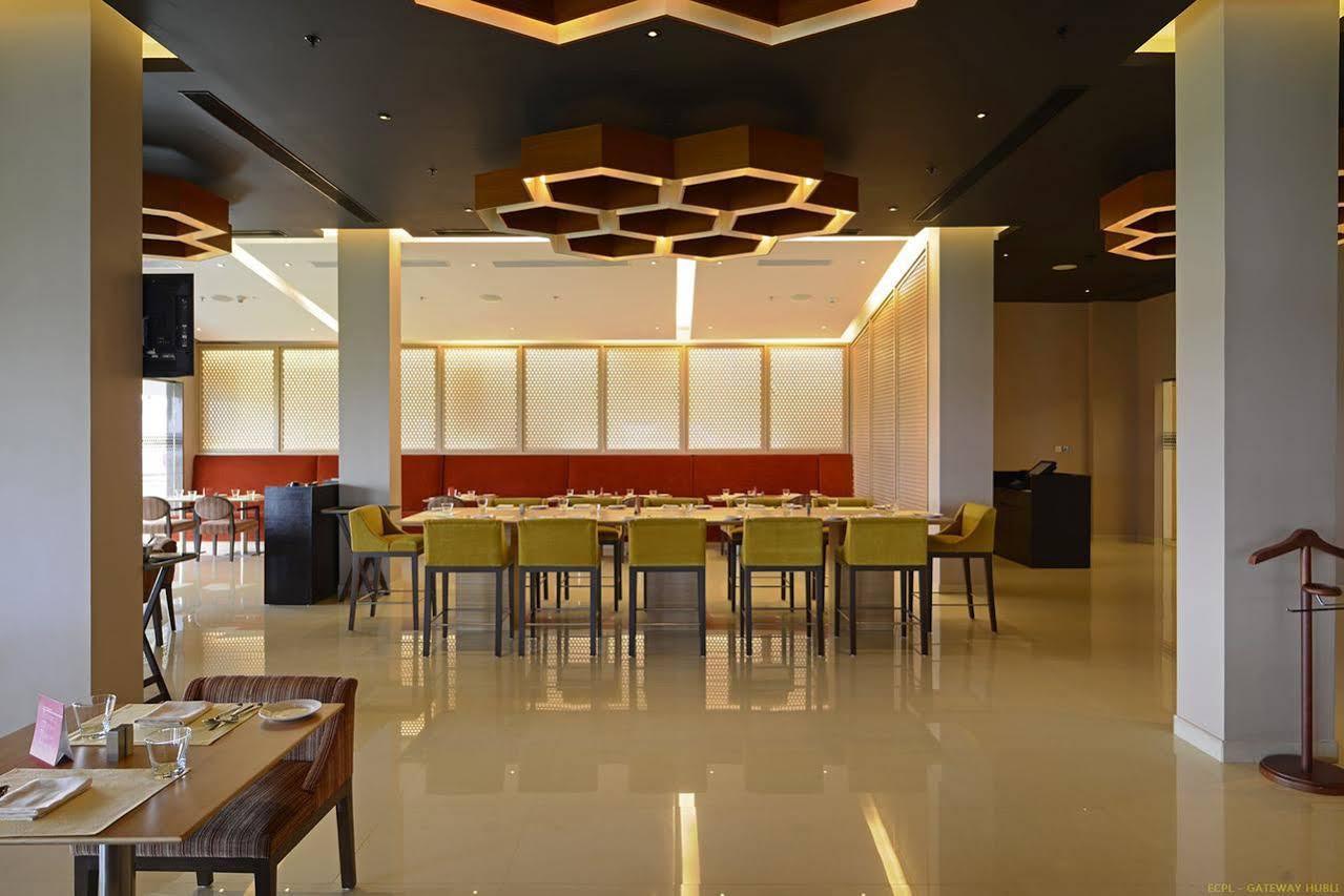 Hotel Naveen Lakeside Hubli Exterior photo